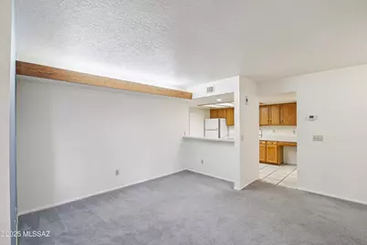 4285 N River Grove Circle #112, Tucson, AZ 85719 - Photo 4