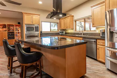 11484 N 1st Avenue, Oro Valley, AZ 85737 - Photo 18