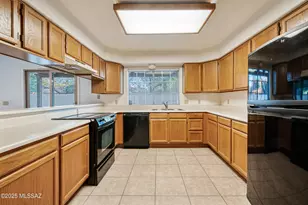 3032 N Palomino Park Loop, Tucson, AZ 85712 - Photo 14