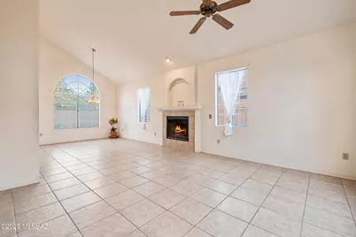 3032 N Palomino Park Loop, Tucson, AZ 85712 - Photo 8