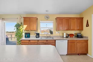 3870 W Packer Pl, Mc Neal, AZ 85617 - Photo 10