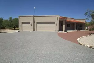 11553 E Tanque Verde Rd, Tucson, AZ 85749 - Photo 1