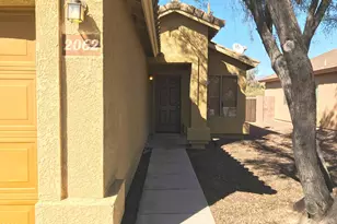 2062 W Silver Meadow Pl, Tucson, AZ 85745 - Photo 2