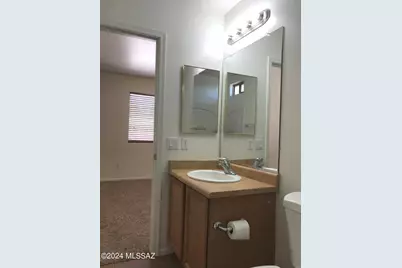 2062 W Silver Meadow Place, Tucson, AZ 85745 - Photo 24