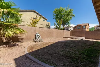 6613 S Chinese Lanterns Drive, Tucson, AZ 85756 - Photo 18