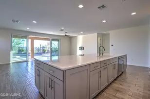 7771 W Buckeye Path, Marana, AZ 85658 - Photo 14