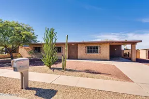 1710 S Kevin Dr, Tucson, AZ 85748 - Photo 4