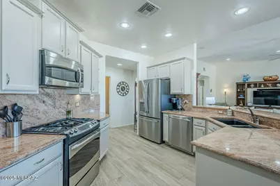 [Address not provided], Oro Valley, AZ 85737 - Photo 14