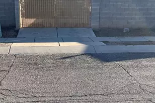 5035 S Bloomfield Dr, Tucson, AZ 85745 - Photo 2