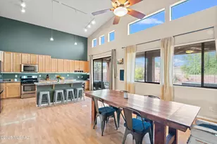 7450 W Shining Amber Ln, Tucson, AZ 85743 - Photo 18