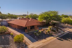 700 S Santa Ana Dr, Tucson, AZ 85710 - Photo 32