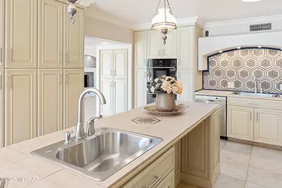 10700 E Prince Road, Tucson, AZ 85749 - Photo 22