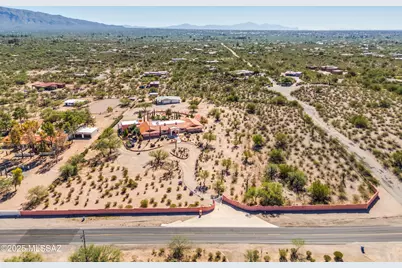10700 E Prince Road, Tucson, AZ 85749 - Photo 2