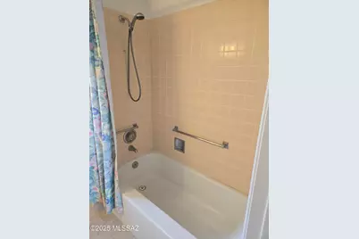484 S La Canada Drive #B, Green Valley, AZ 85614 - Photo 10