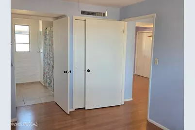 484 S La Canada Drive #B, Green Valley, AZ 85614 - Photo 8