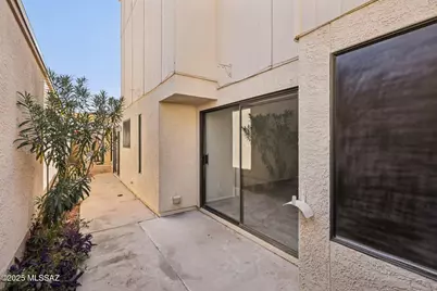 2462 N Palo Santo Drive, Tucson, AZ 85745 - Photo 34
