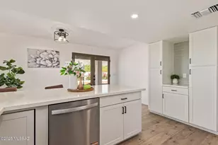 4241 E Aquarius Dr, Tucson, AZ 85718 - Photo 20