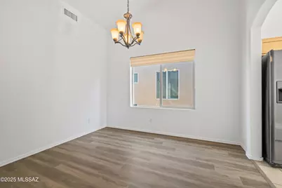 9931 N Sand Dollar Court, Tucson, AZ 85743 - Photo 10