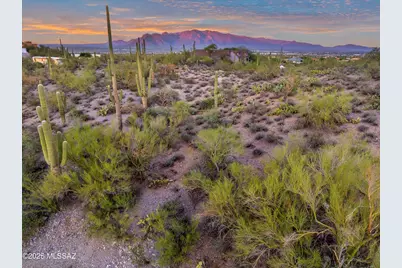 5030 Crestview Drive #2, Tucson, AZ 85745 - Photo 4