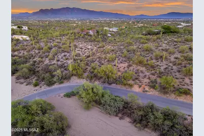 5030 Crestview Drive #2, Tucson, AZ 85745 - Photo 16