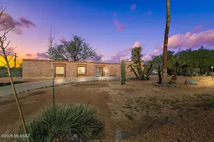 6965 N Magic Ln, Tucson, AZ 85704 - Photo 4