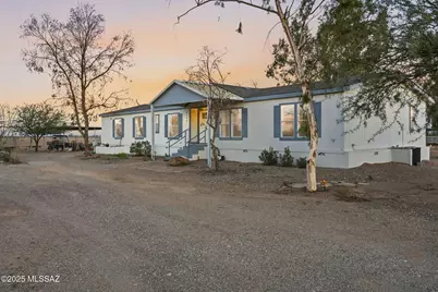 9740 N Running Back Way, Marana, AZ 85653 - Photo 4