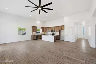 4739 E 4th St, Tucson, AZ 85711 - Photo 4