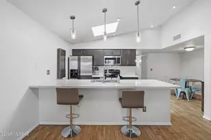 997 W Paria Ln, Tucson, AZ 85704 - Photo 8