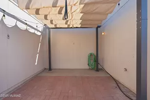 997 W Paria Ln, Tucson, AZ 85704 - Photo 24