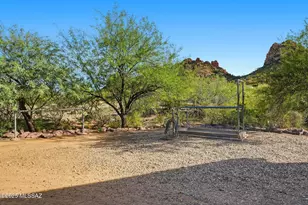 5552 S Beehive Ave, Tucson, AZ 85746 - Photo 6