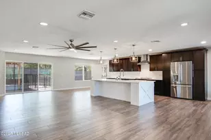 8200 E Wrightstown Terrace Ct, Tucson, AZ 85715 - Photo 4