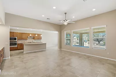 2259 E Madera Plateau Drive, Green Valley, AZ 85614 - Photo 8