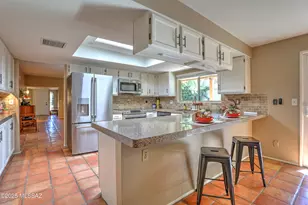 9022 E Seneca St, Tucson, AZ 85715 - Photo 4