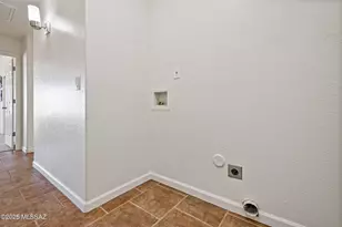 8891 E Pomegranate St, Tucson, AZ 85730 - Photo 38