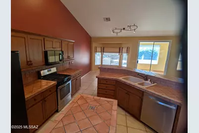 36893 S Golf Course Drive, Saddlebrooke, AZ 85739 - Photo 16