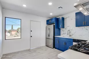 1909 E Duvall Vista, Tucson, AZ 85713 - Photo 10