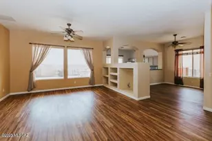 7649 W Desert Spirits Dr, Tucson, AZ 85743 - Photo 6