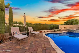 766 W Silver Eagle Ct, Oro Valley, AZ 85755 - Photo 2