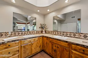 766 W Silver Eagle Ct, Oro Valley, AZ 85755 - Photo 20