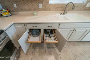 300 W Calle Media Luz, Sahuarita, AZ 85629 - Photo 8