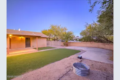 8234 E Big Horn Trail, Tucson, AZ 85750 - Photo 40