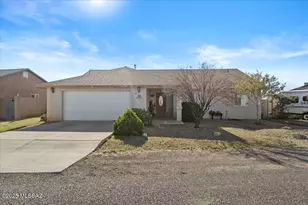 257 E Walnut St, Safford, AZ 85546 - Photo 2