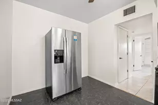 1232 N Swan Rd, Tucson, AZ 85712 - Photo 10