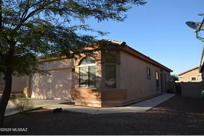 267 E Camino Limon Verde, Sahuarita, AZ 85629 - Photo 1
