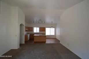 267 E Camino Limon Verde, Sahuarita, AZ 85629 - Photo 2