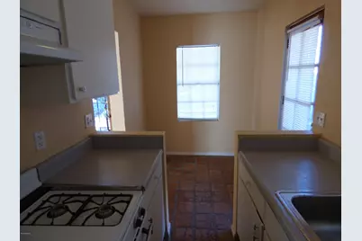 215 S Cherry Avenue, Tucson, AZ 85719 - Photo 8