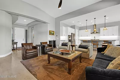 13385 N Cape Marigold Drive, Oro Valley, AZ 85755 - Photo 6