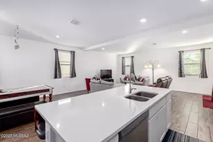 6322 S Crescent Peak Dr, Tucson, AZ 85706 - Photo 12