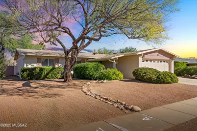 7451 E La Cienega Drive, Tucson, AZ 85715 - Photo 1