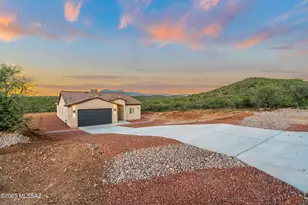 1866 Circulo Bulgaro, Rio Rico, AZ 85648 - Photo 4